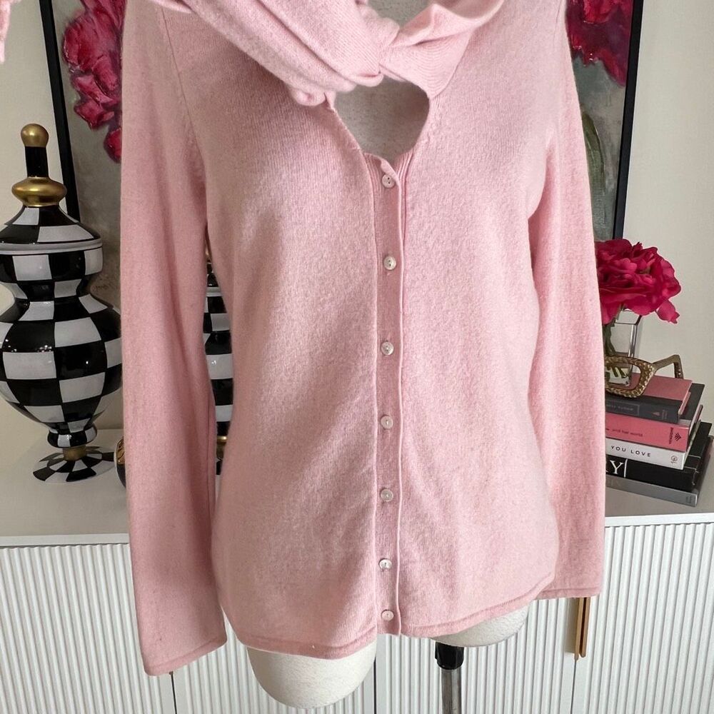 Magaschoni Women's 100% Cashmere Cardigan With Attached Scarf Pale Pink Large - Picture 2 of 7